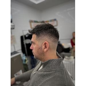 ミドルフェード - DAMDEE TOKYO 心斎橋【ダムディートウキョウシンサイバシ】掲載中