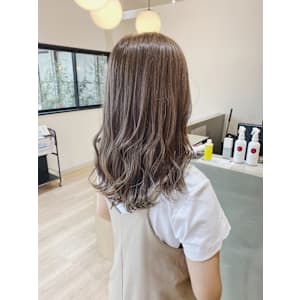 20代30代40代大人可愛いウェーブパーマ/グレージュカラー