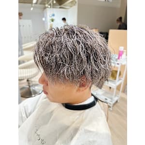 メンズハイライトスパイラルパーマ・メンズデザイン・ブリーチ