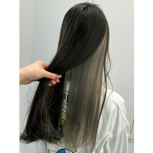 インナーカラー - cielo by siesta 池袋【シエロ バイ シエスタ】【シエロ バイ シエスタ】掲載中