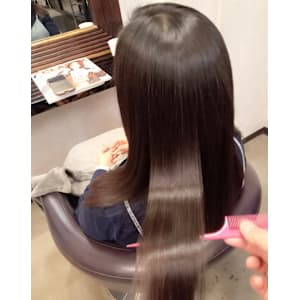 【髪質改善×縮毛矯正】冬のツヤサラなストレートなら赤羽美容室 - OHI 赤羽店【オーエイチアイ アカバネテン】掲載中