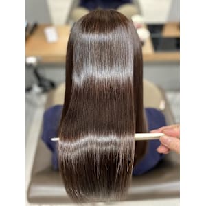 天使の縮毛矯正髪質改善酸性ストレート美髪矯正艶髪銀座有楽町 - Charm by KENJE【シャルム　バイ　ケンジ】掲載中