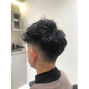 【麻布十番/メンズカット】フェード　パーマ　前髪長め