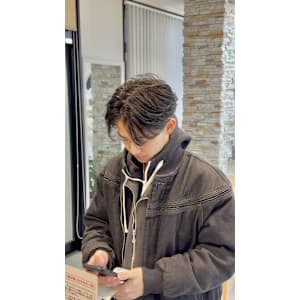 20代30代向けコンマバングニュアンススタイル - CREA【クレア】掲載中