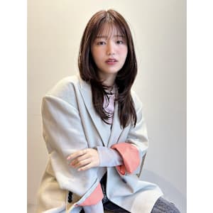 【小顔効果◎】顔まわりレイヤー