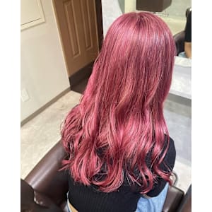 深みと透明感を両立したピンクカラー - GLADGE池袋/ダブルカラー/ブリーチ【グラッジイケブクロダブルカラーブリーチ】掲載中