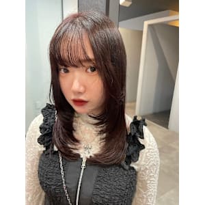 ワインレッドカラー×レイヤーカット