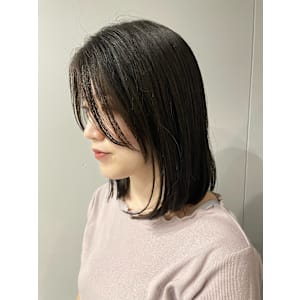 ミディアムヘア/大人ミディアムになりたい方にお勧め/30代