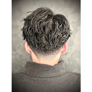 フェザーパーマ - ヒロ銀座バーバーショップ大阪本店【ヒロギンザ バーバーショップオオサカホンテン】掲載中