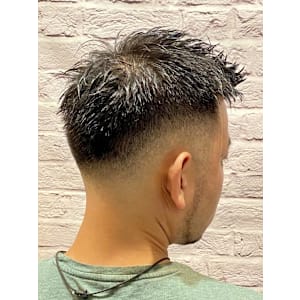 ビジネスフェード - 銀座マツナガ 新宿野村ビル店【ギンザマツナガ シンジュクノムラビルテン】掲載中