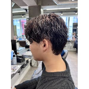 miu&宇都宮良太　メンズ必見　ツイストスパイラル - miu by KENJE【ミューバイケンジ】掲載中