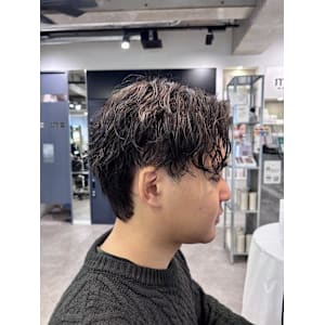 miu&宇都宮良太　メンズ必見　ツイストスパイラル - miu by KENJE【ミューバイケンジ】掲載中