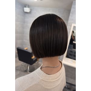 縮毛矯正×美髪ミニボブ - La luna【ラ ルナ】掲載中