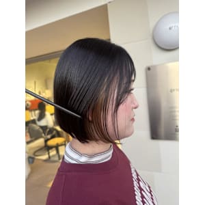 ボブ×インナーカラー - gem by artefice【ジェム バイ アルテフィーチェ】【ジェム バイ アルテフィーチェ】掲載中