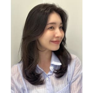 【AIR大阪】山本莉子 ミディアムレイヤー - AIR 大阪【エアーオオサカ】掲載中