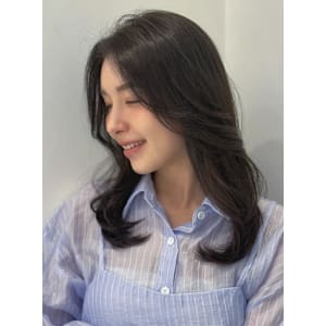 【AIR大阪】山本莉子 ミディアムレイヤー - AIR 大阪【エアーオオサカ】掲載中