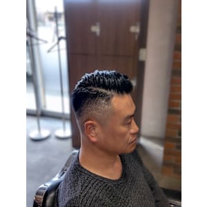 ネオ震災刈り - @110 BARBER SHOP CONTINENTAL【ワンワンオー バーバー ショップ コンチネンタル】掲載中