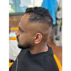 スキンフェード - 山下理容所【ヤマシタリヨウショ】掲載中