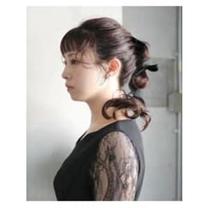 【MAAAAAC】ポニーテールアレンジ べロア - MAAAAAC【マーシー】掲載中