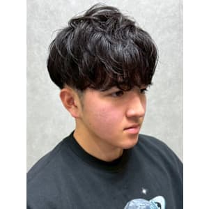 ナチュラルパーマ ツーブロック マッシュ 黒髪ショート - 全室完全個室 THIS IS BARBER 4th【ディスイズバーバーフォース】掲載中