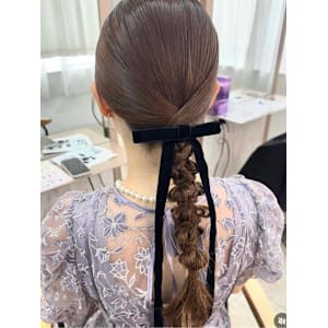 《honoka》ヘアセット/クロス編みおろし - elu by lovis【エル バイ ラビス】掲載中