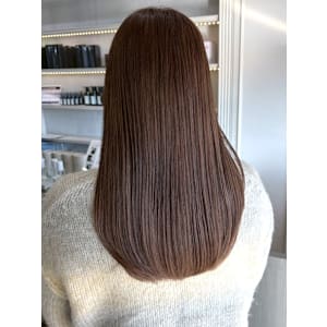 ミルクティーアッシュ ロングヘア 髪質改善カラー 20代 - 髪質改善 SEPT. 天神大名【カミシツカイゼン セプト テンジンダイミョウ】掲載中