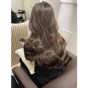 髪質改善×レイヤーカット/韓国レイヤー/ベージュ - newi 広島【ネウィヒロシマ】掲載中