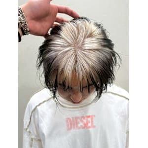 ルーツカラー　デザインカラー　ケアブリーチカラー　姫レイヤー - Null 原宿店 デザインカラー/ダブルカラー【ヌルハラジュクテン デザインカラー ダブルカラー】掲載中