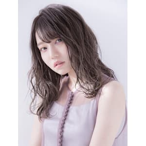 シアグレージュ×波巻きウェーブ 髪質改善 ミルクティー - ARiA TWiN by ECLART【アリアツインバイエクラート】掲載中