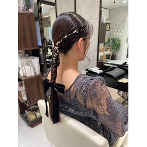 タイトポニーテール - LE MIEUX de precious【ルミュ ドゥ プレシャス】掲載中