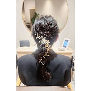 編みおろし - 半個室型美容室 Sourire 鹿児島中央店【ハンコシツガタビヨウシツスーリールカゴシマチュウオウテン】掲載中