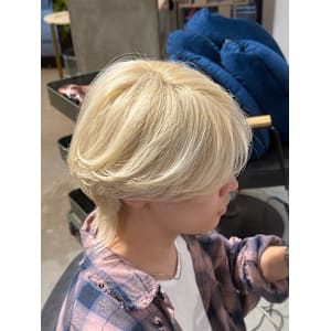 センターパート/ブリーチ/カラー/メンズカラー/メンズカット