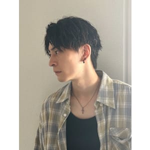 センターパート×ツイストスパイラルパーマ - LIC men's salon 南堀江【リック メンズ サロン ミナミホリエ】掲載中