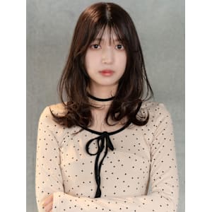 20代・30代_小顔見せレイヤーセミディ