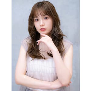 20代・30代_フェミニンロング