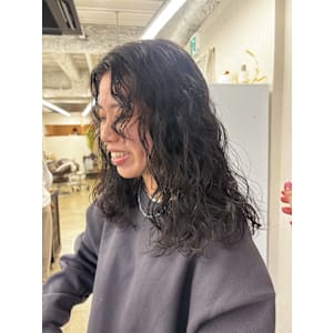 パーマスタイル　久屋大通/栄/丸の内 - kiji 久屋大通/丸の内【キジ ヒサヤオオドオリ マルノウチ】掲載中