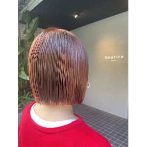 切りっぱなしボブ×ボルドーヘア - 半個室型美容室 Sourire 博多店【ハンコシツガタビヨウシツスーリールハカタテン】掲載中