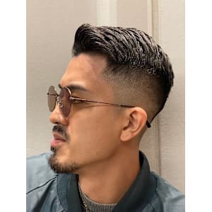 サイドパート×フェード - ヒロ銀座バーバーショップ難波店【ヒロギンザバーバーショップナンバテン】掲載中