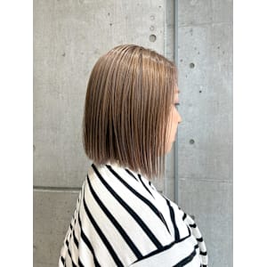 ミニボブ×グレージュカラー　 - Prism【プリズム】掲載中
