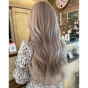 シャンパンベージュ/韓国巻き/ミルクティーブラウン - Lille by artina 橋本2号店【リルバイアルティナ ハシモトニゴウテン】掲載中