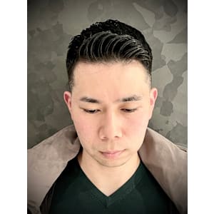 フェザーアップ - ヒロ銀座バーバーショップ大阪本店【ヒロギンザ バーバーショップオオサカホンテン】掲載中