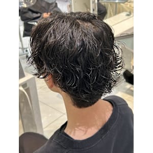 シャドーパーマセンターパート - NYNY 姫路本店【ニューヨークニューヨーク ヒメジホンテン】掲載中