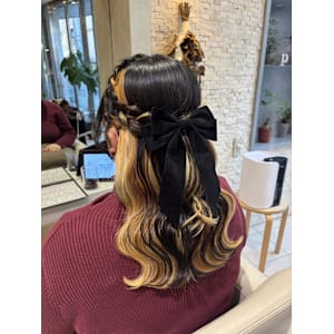 リボンが映える♪編み込みハーフアップ - VISAGE plus【ヴィサージュ プラス】【ヴィサージュ プラス】掲載中