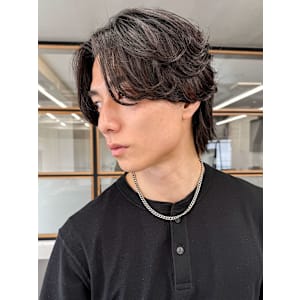 ◎色気UPシャドウパーマ×波巻きセンターパート - L men's 渋谷 メンズカット/眉毛/メンズ パーマ/ニュアンスパーマ【エル メンズ】掲載中