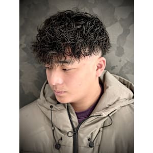 ツイストスパイラル - ヒロ銀座バーバーショップ大阪本店【ヒロギンザ バーバーショップオオサカホンテン】掲載中