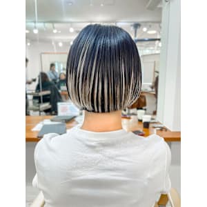 【morio成増 セリザワ】ぱっつんボブ プレイングカラー - モリオ・フロム・ロンドン成増店【モリオフロムロンドンナリマステン】掲載中