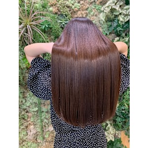 髪質改善ストレート(縮毛矯正)とカラーの組み合わせ