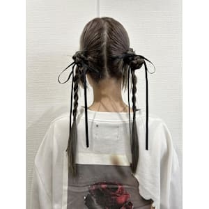 ライブヘアセット - 半個室型美容室 Sourire 博多店【ハンコシツガタビヨウシツスーリールハカタテン】掲載中