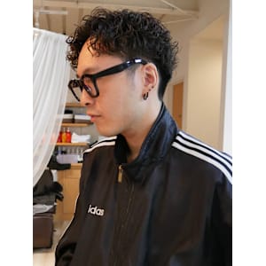 【morio成増/宇佐美】刈り上げ×強めパーマ