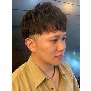 マッシュ ニュアンスパーマ ツーブロック 眉毛カット 30代 - 全室完全個室 THIS IS BARBER 4th【ディスイズバーバーフォース】掲載中